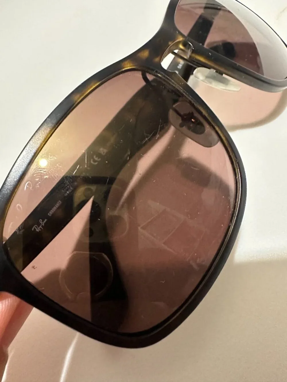 🕶️ Ray-Ban RB4264 Chromance Polarized Sunglasses